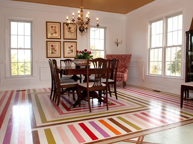 dining-room-stenceled-in-color-stripes.jpg